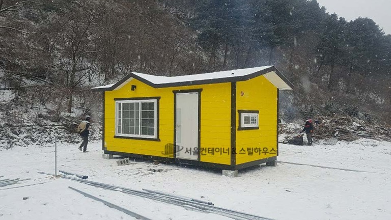 양평으로 출고된 노란색 옷을 입은 농막용 이동식주택 소개합니다.