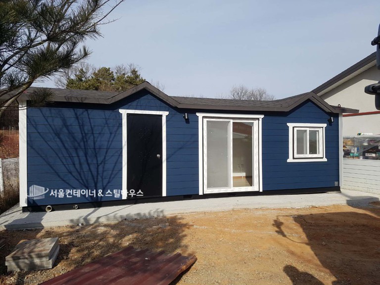  이천시 장호원읍에서 제작의뢰하신 컨테이너 스틸하우스 제품