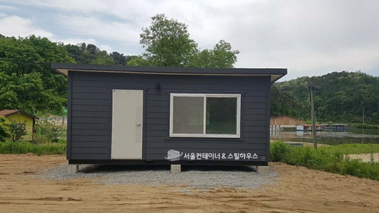 충북 음성 감곡으로 출고된 저가형 이동식주택