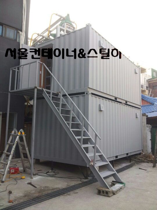   3m*6m의류보관창고( 1,2층 )