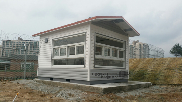   3m*4m 경비실 용도 컨테이너하우스 제작