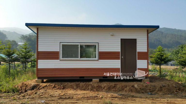  평창 대관령면 출고, 3m*6m외장비닐싸이딩 이동색주택